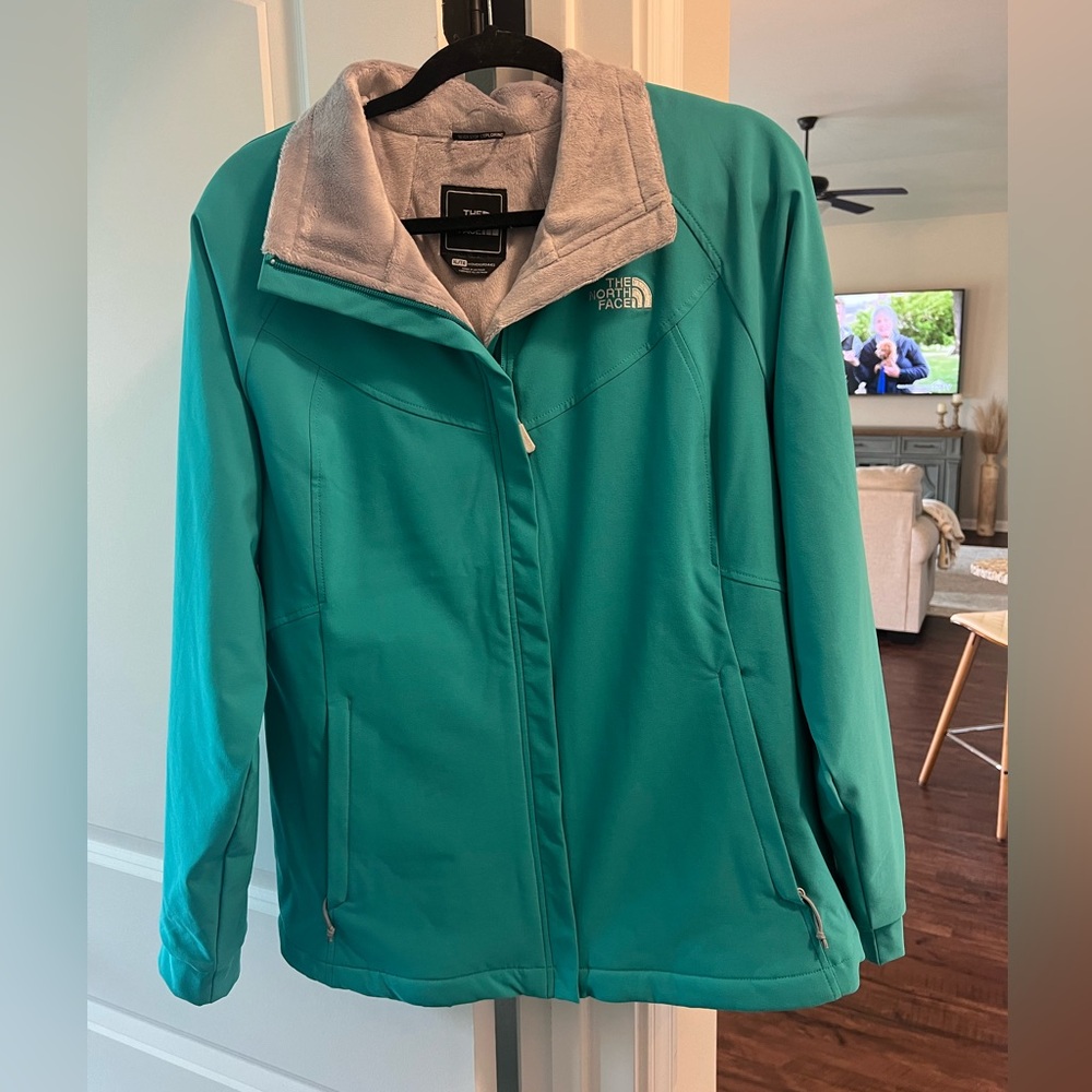 Women’s Northface Jacket
